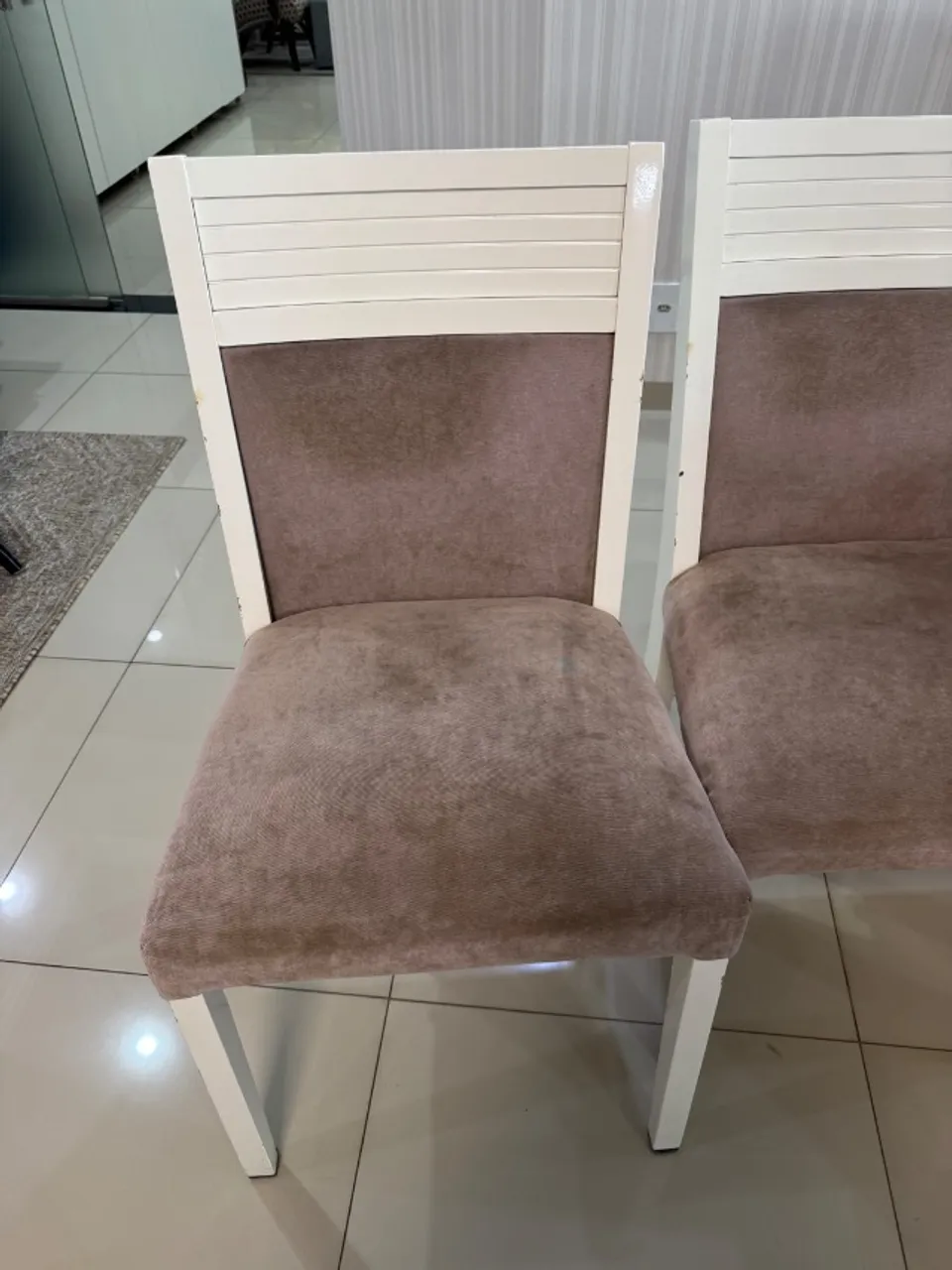Cadeiras de sala de jantar