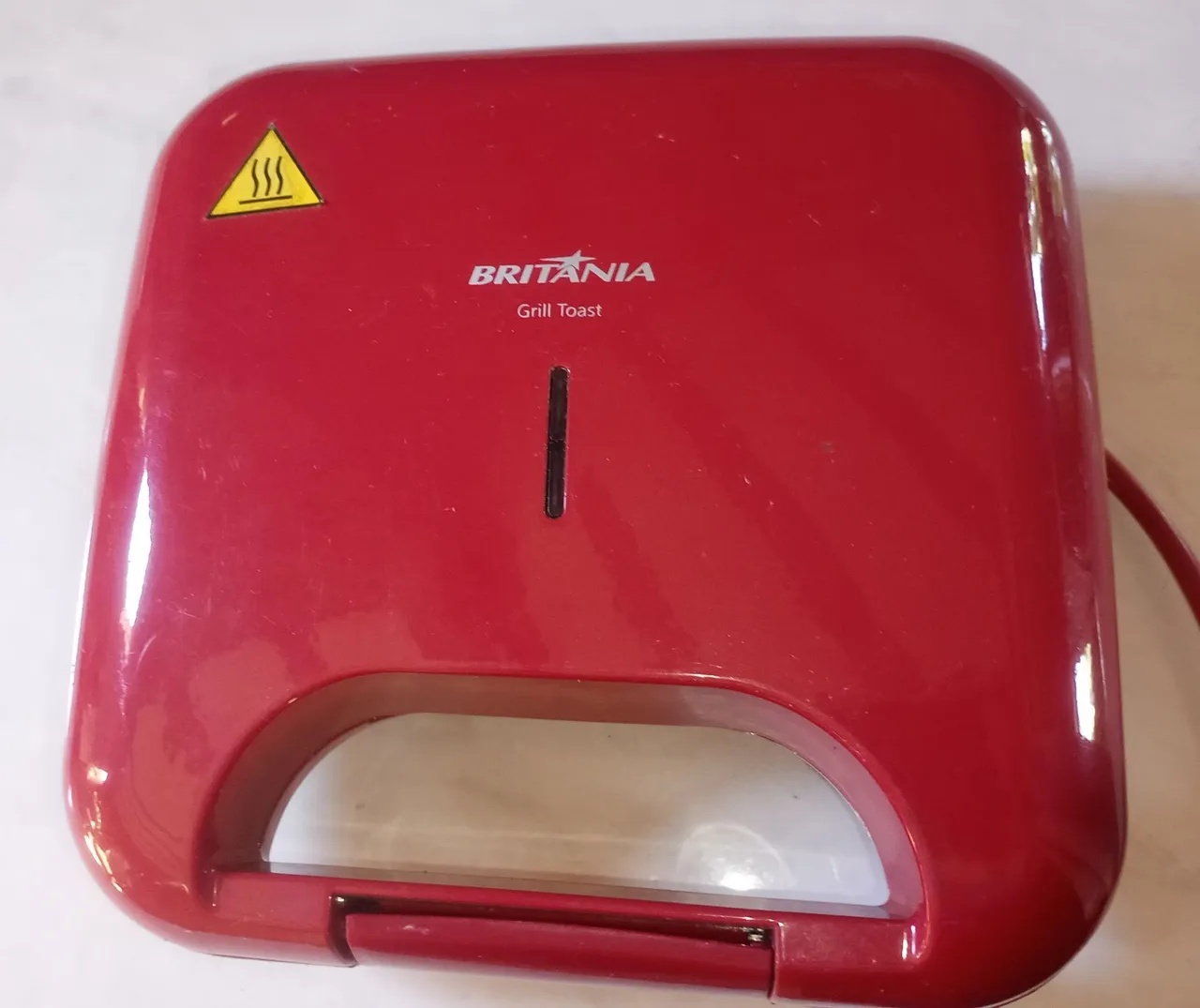 Sanduicheira Grill Toast Britânia