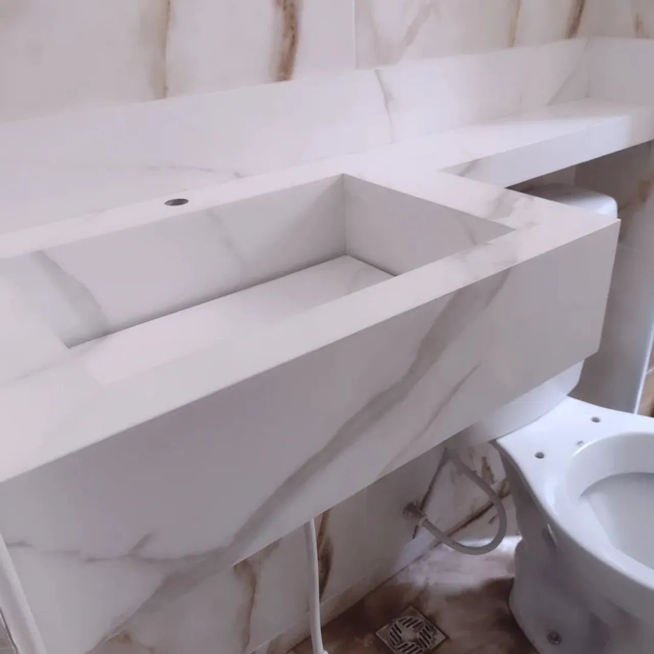 Pias cozinha, nichos e lavatórios banheiro em porcelanato  - Foto 5
