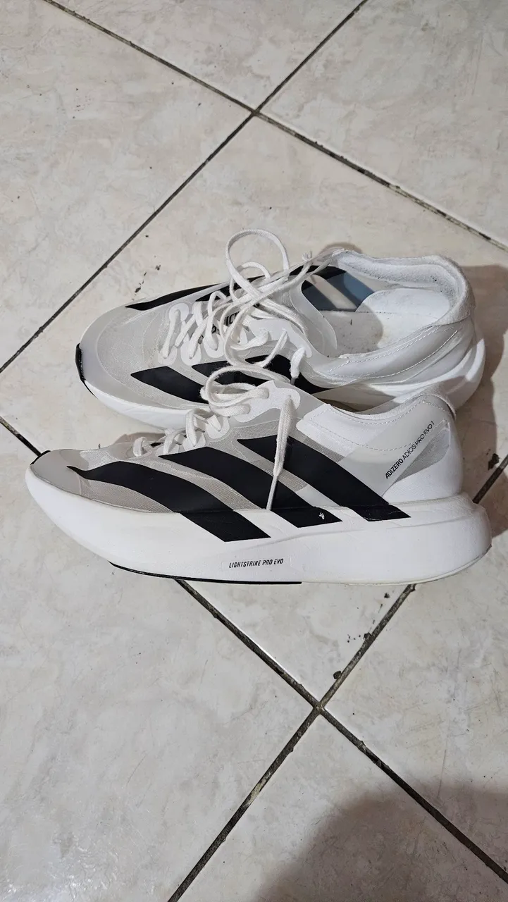 Adidas Adizero Adios Pro Evo 1