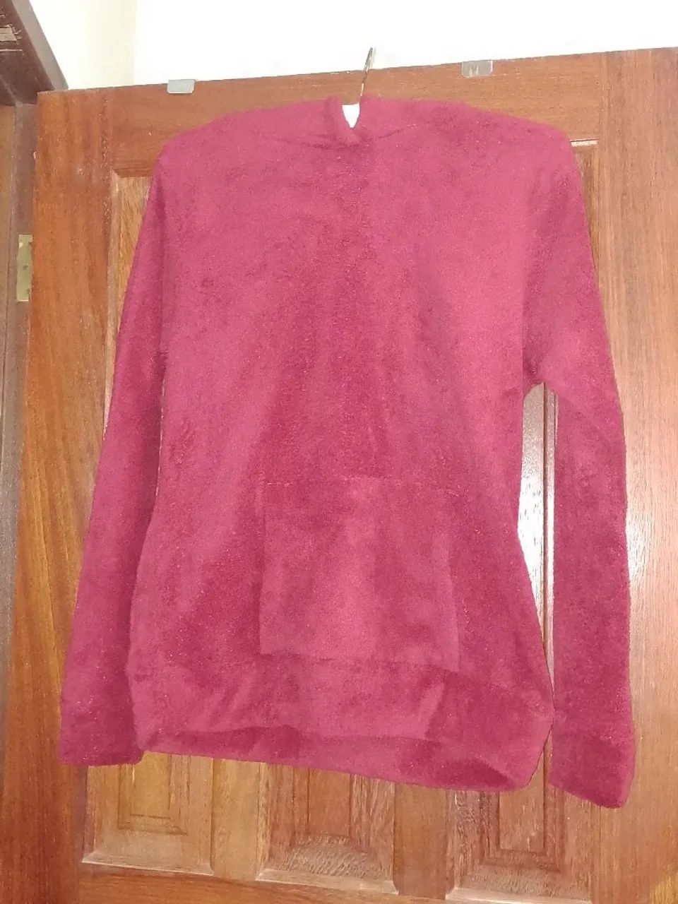 Moletom Vermelho Feminino com Capuz