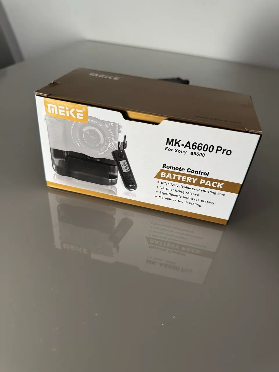Baterry Grip Meike Mk-a6600 Pro Controle Remoto Sony A6600