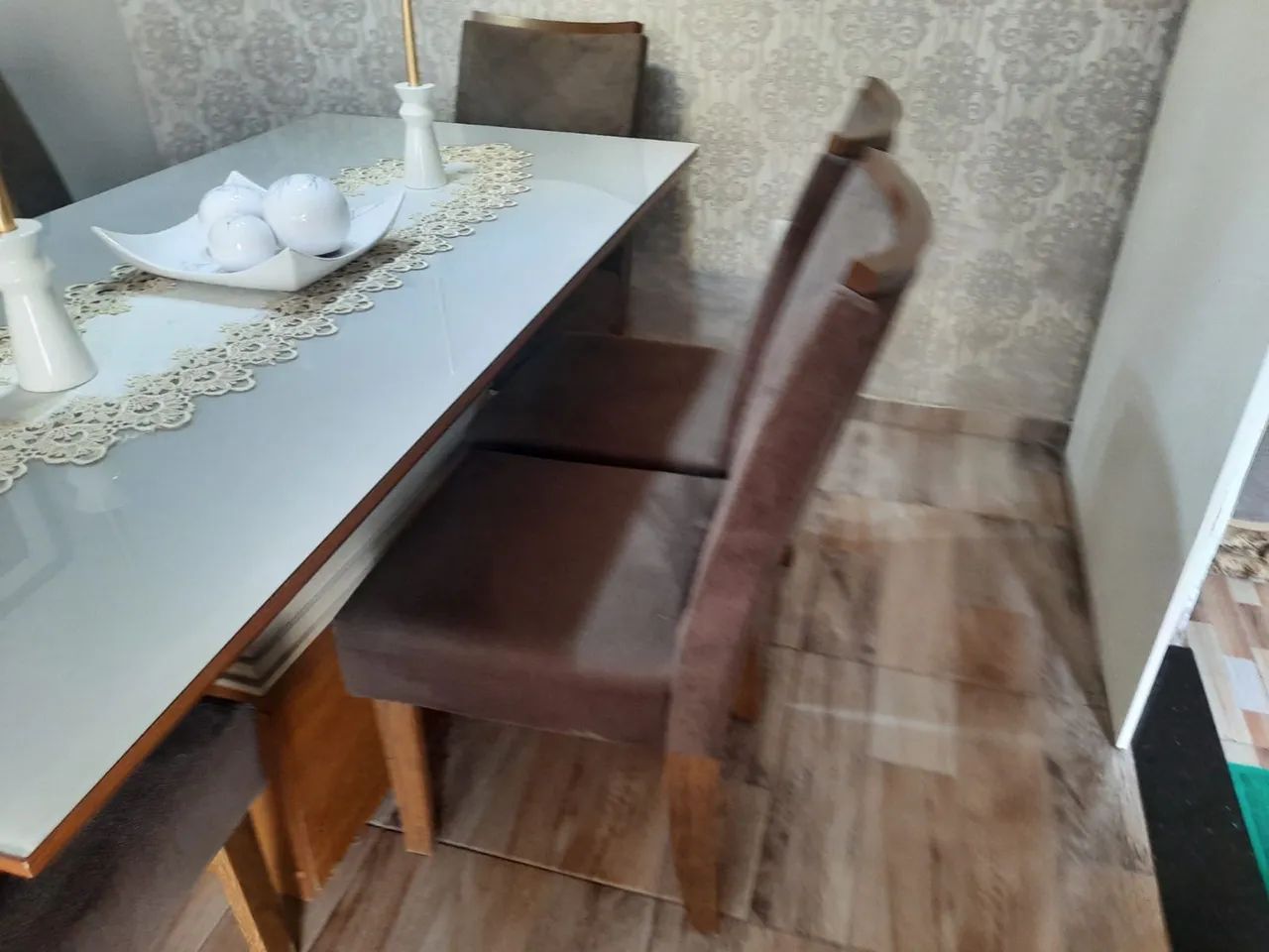 Conjunto de mesa e cadeiras - Foto 3
