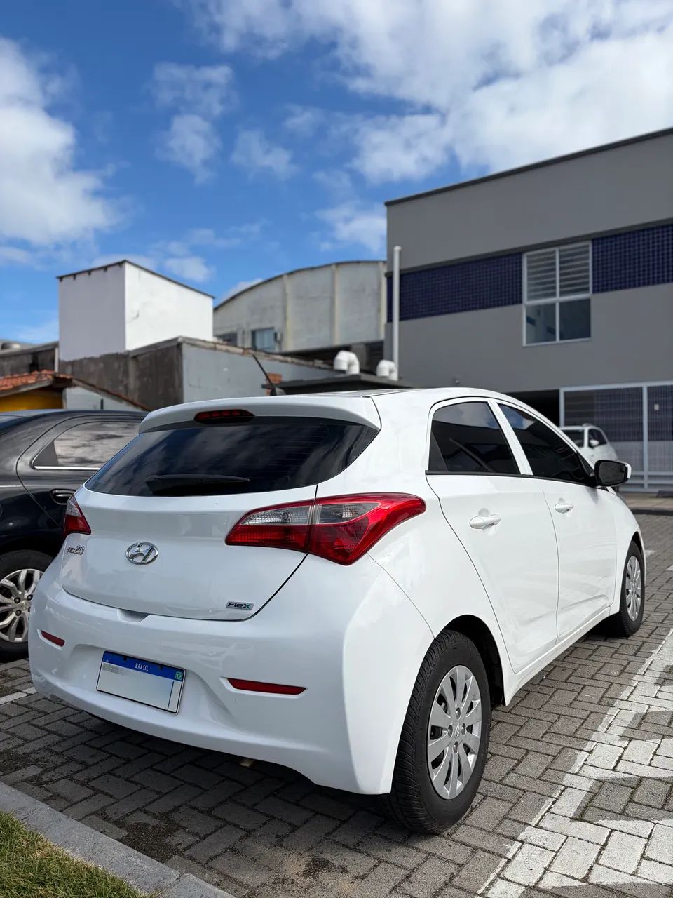 Hyundai HB20 Comf./c.plus/c.style 1.0 Flex 12V 2015 - Foto 2