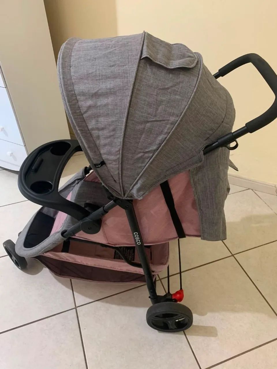 Carrinho de bebê, mais bebê conforto mais base Cosco. - Foto 3