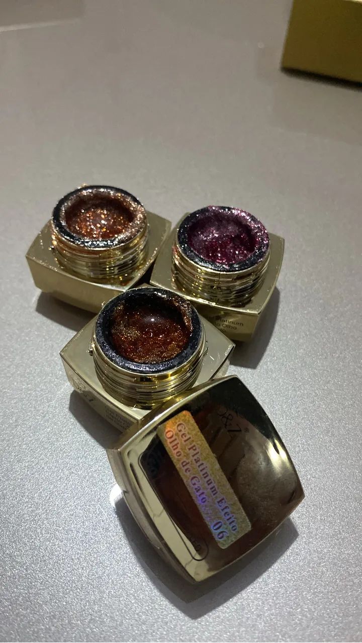 Vendo kit 6 esmaltes em gel efeito magnético + imã 