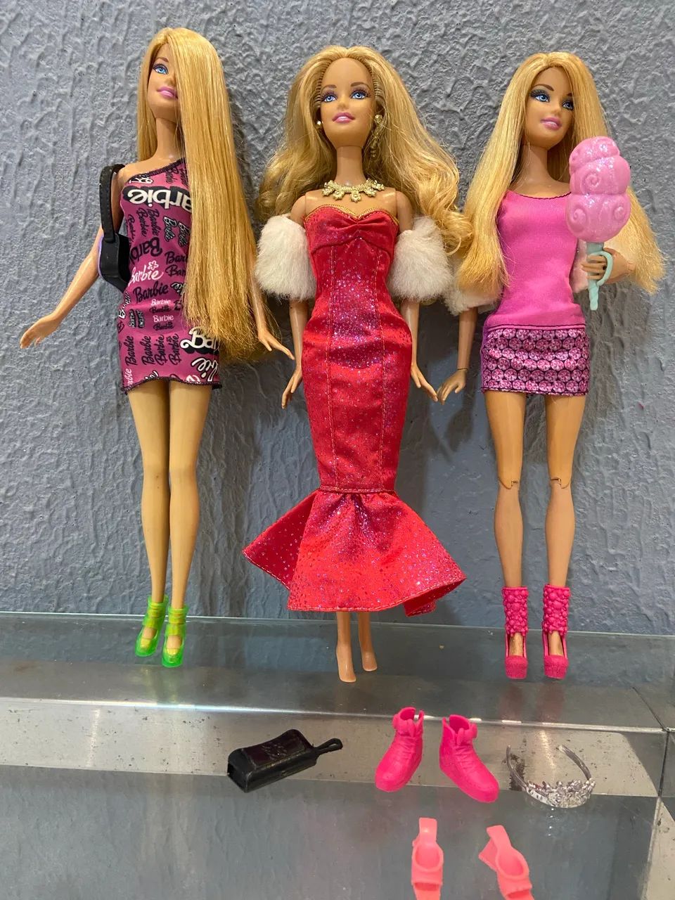 Vendo lote de bonecas Barbies - Foto 3