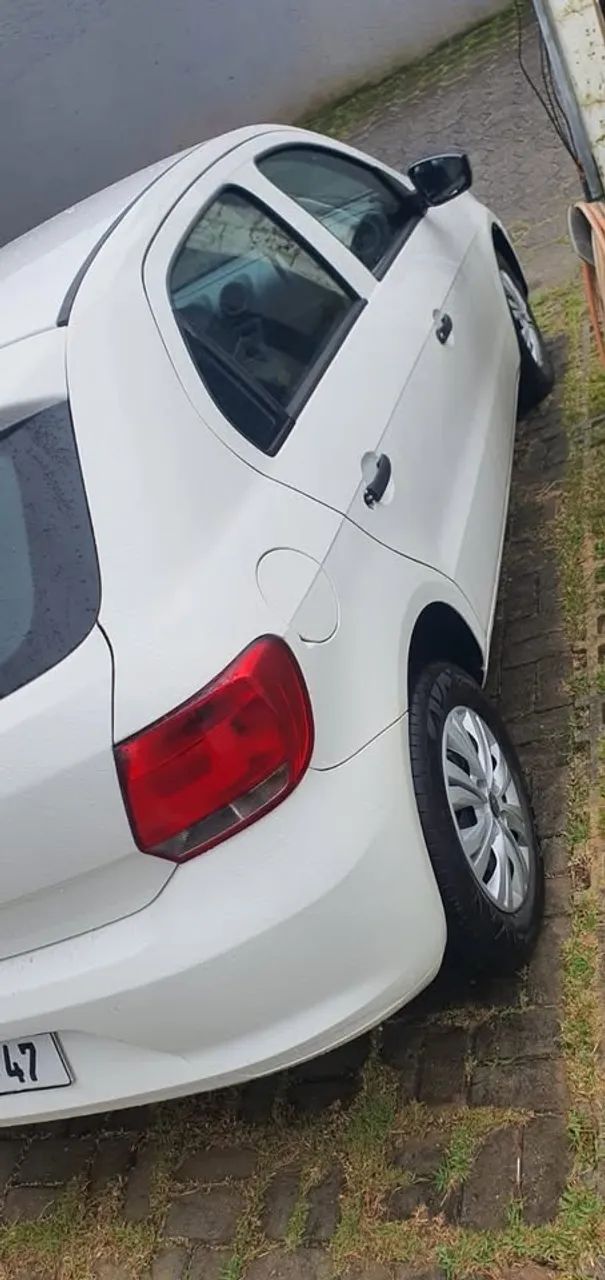 Volkswagen Gol Gol (novo) 1.0 Mi Total Flex 8V 4p 2014
