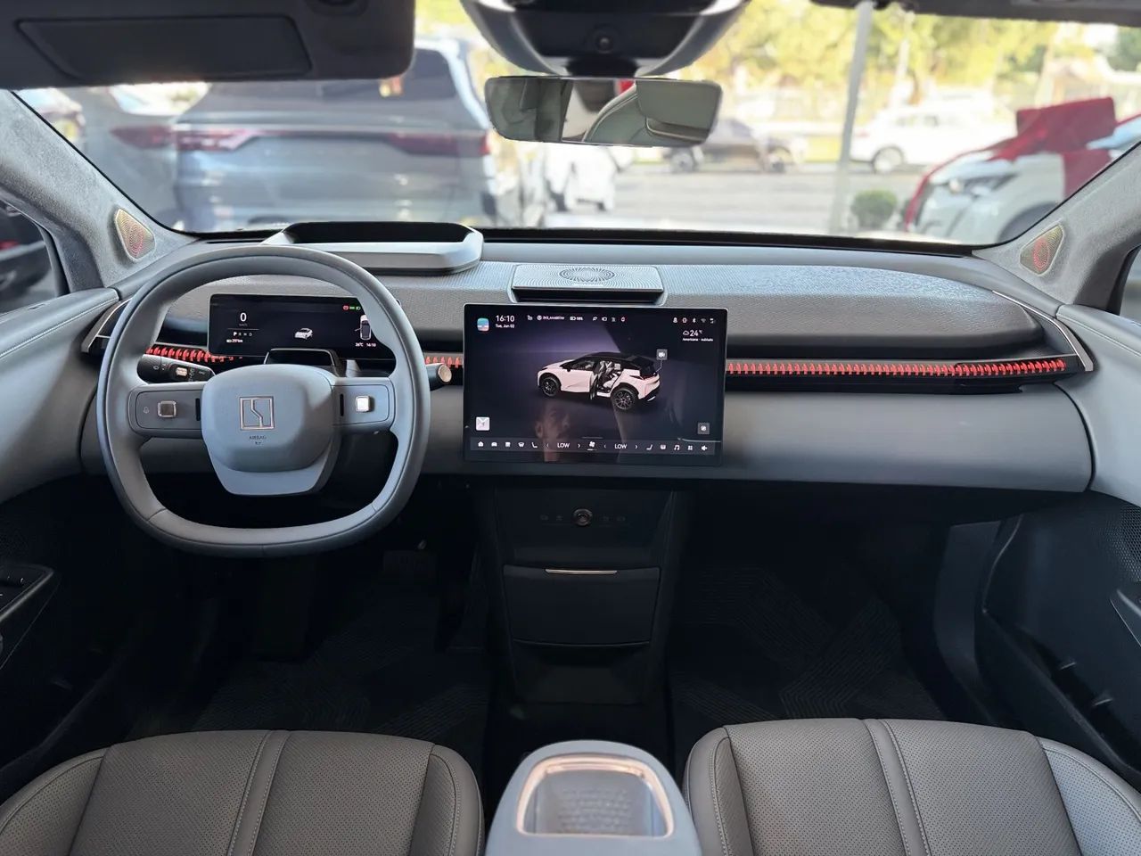 Zeekr X PREMIUM Premium (elétrico), foto 8 de 19