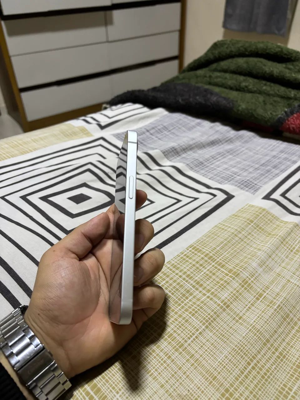 iPhone 16e  - Foto 5