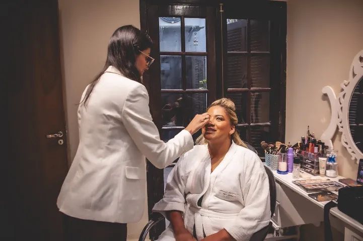 Maquiagem e penteado  - Foto 3