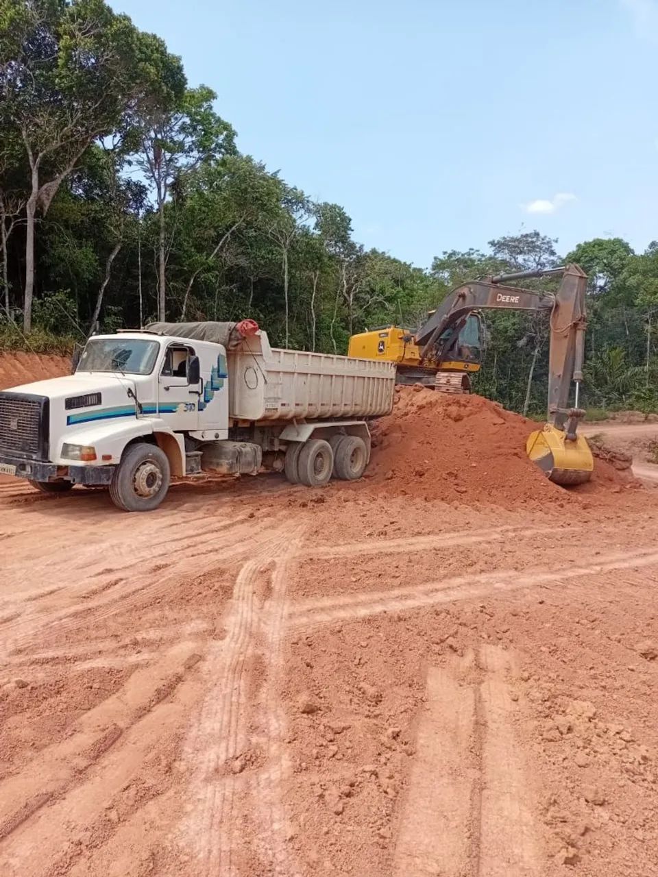Caminhão caçamba volvo nl340  - Foto 5