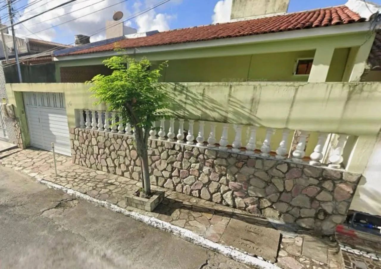 Casa no Luzia - Foto 2