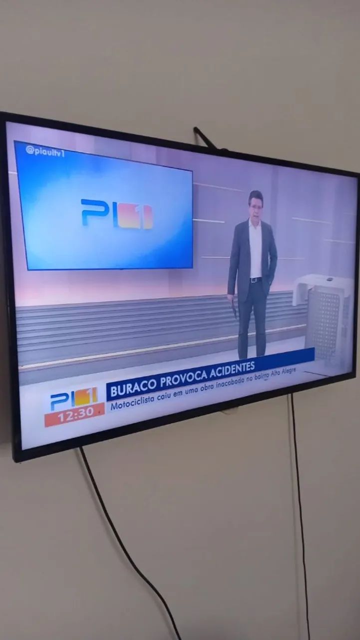 Smart tv AOC 43"  - Foto 2