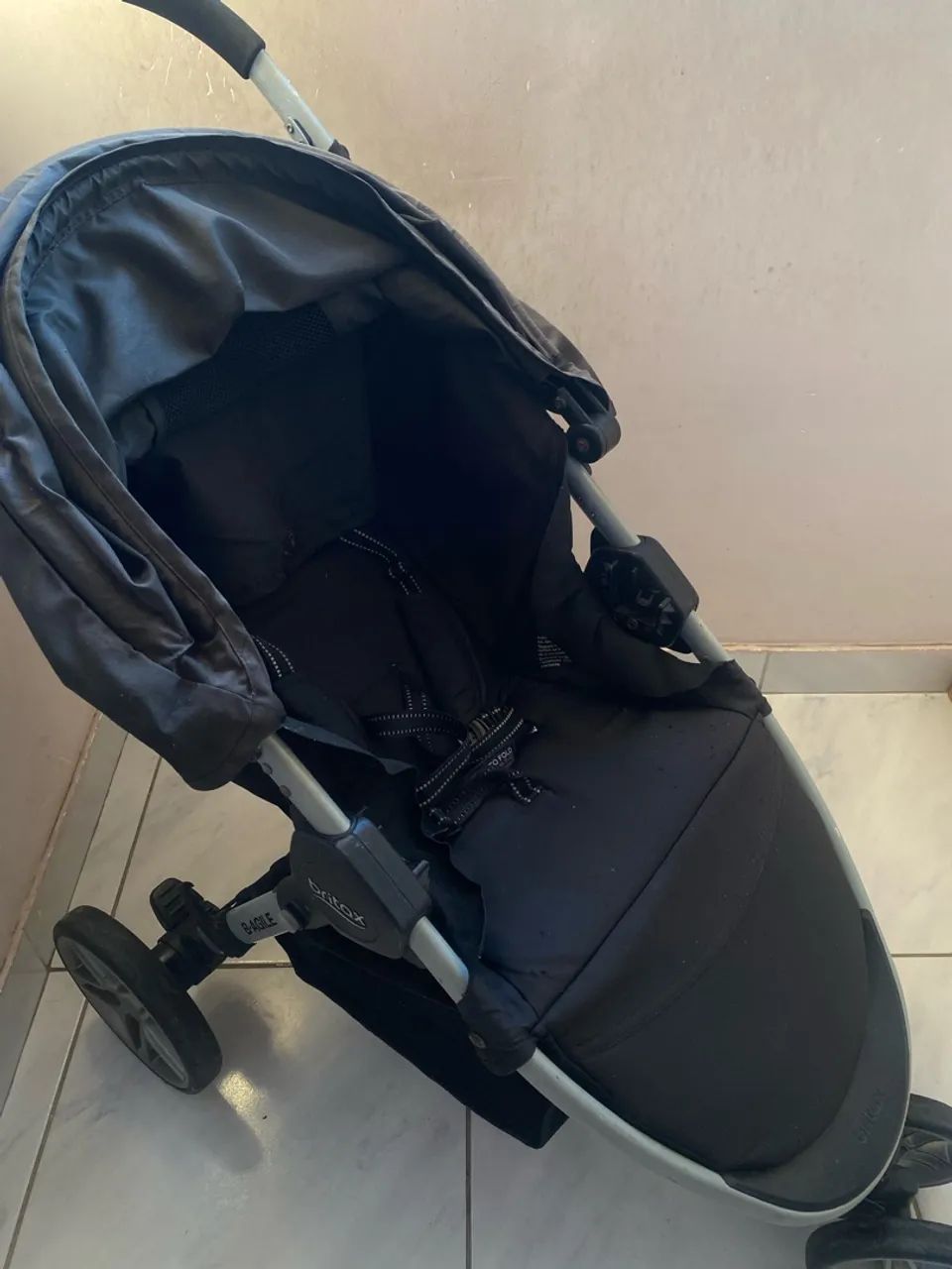 Carrinho de bebê Britax - Foto 2