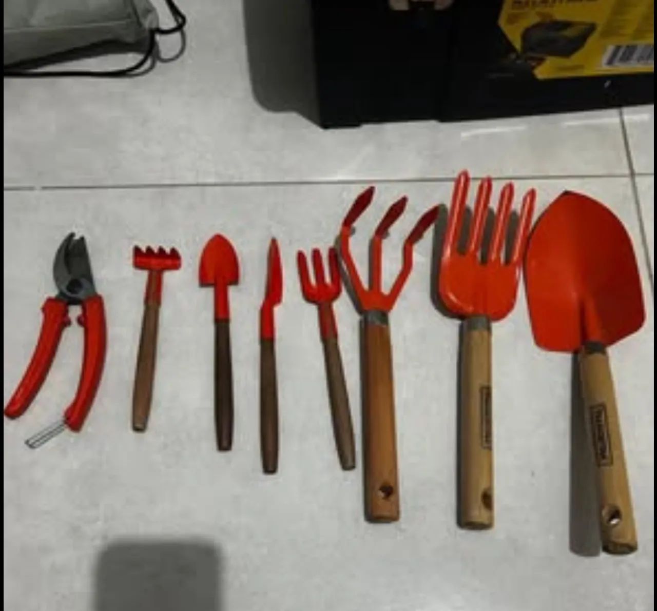 Kit de Ferramentas para Jardinagem - Tramontina + Tesoura de Poda