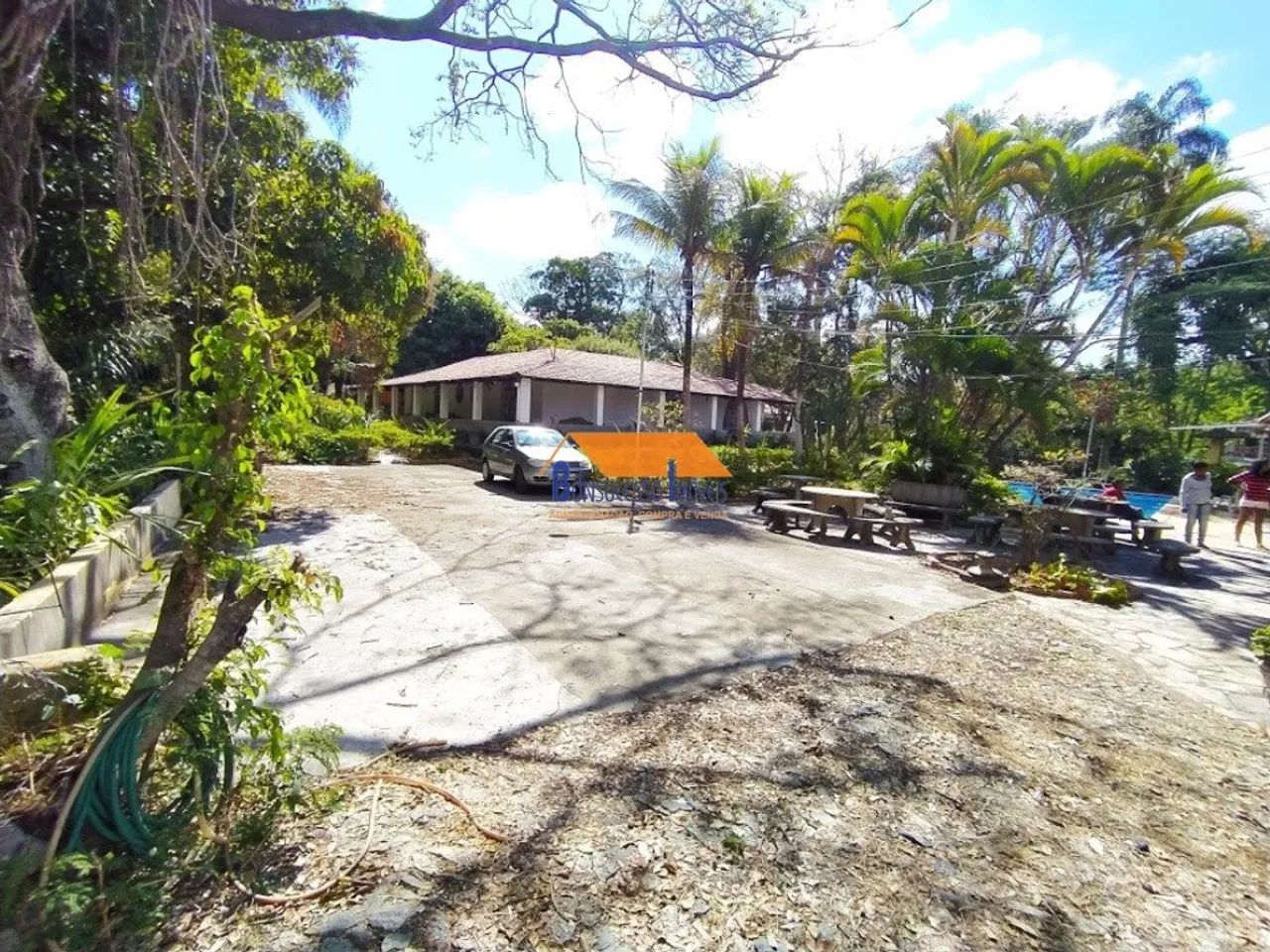 Sítio de 5 quartos no bairro Jardim Encantado