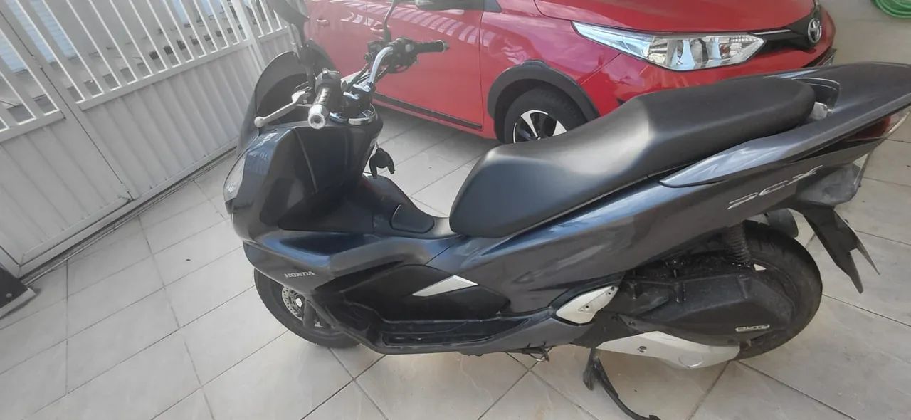  Vendo Honda PCX  - Foto 3