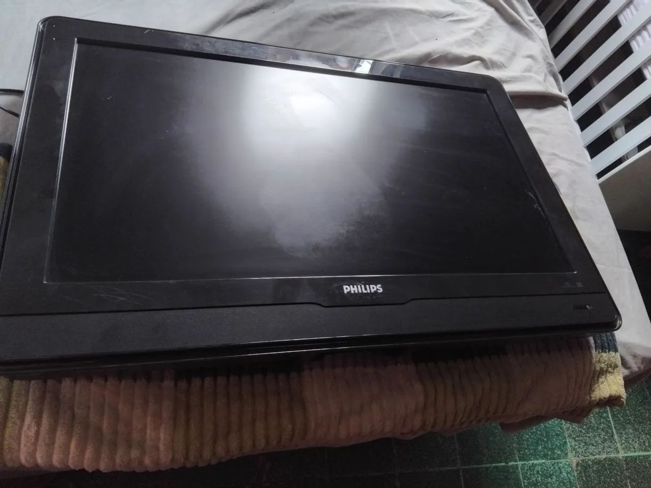Vendo TV de 32 polegadas nao e smart está sem controle  - Foto 3