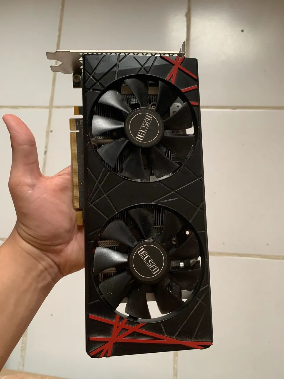 RX 580 | ARTEFATO