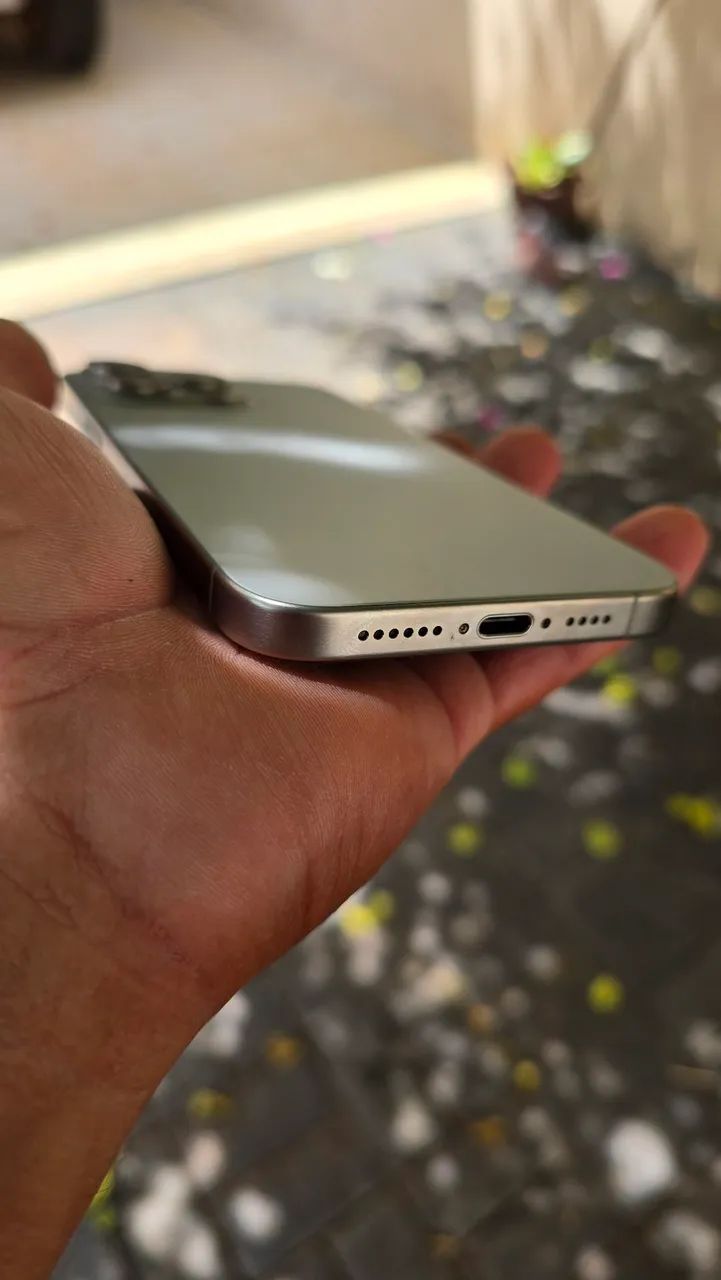 iPhone 15 Pro Max 256GB - Foto 3