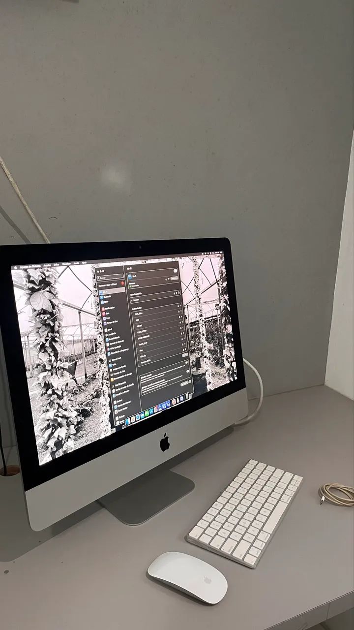 iMac 21,5 2017 - Computadores e Desktops - Rasa, Armação dos