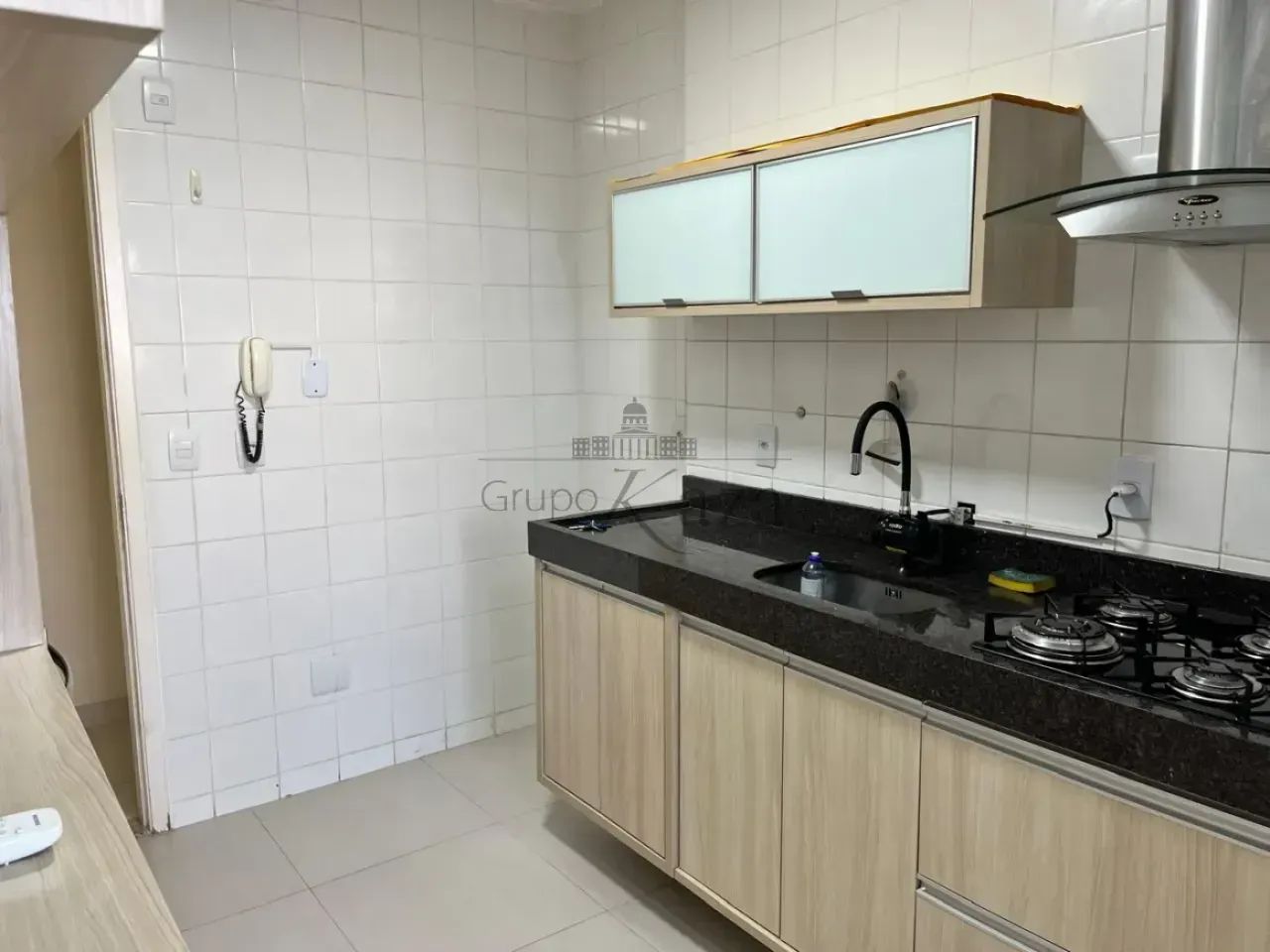 Imóvel para aluguel com 151 metros quadrados com 3 quartos