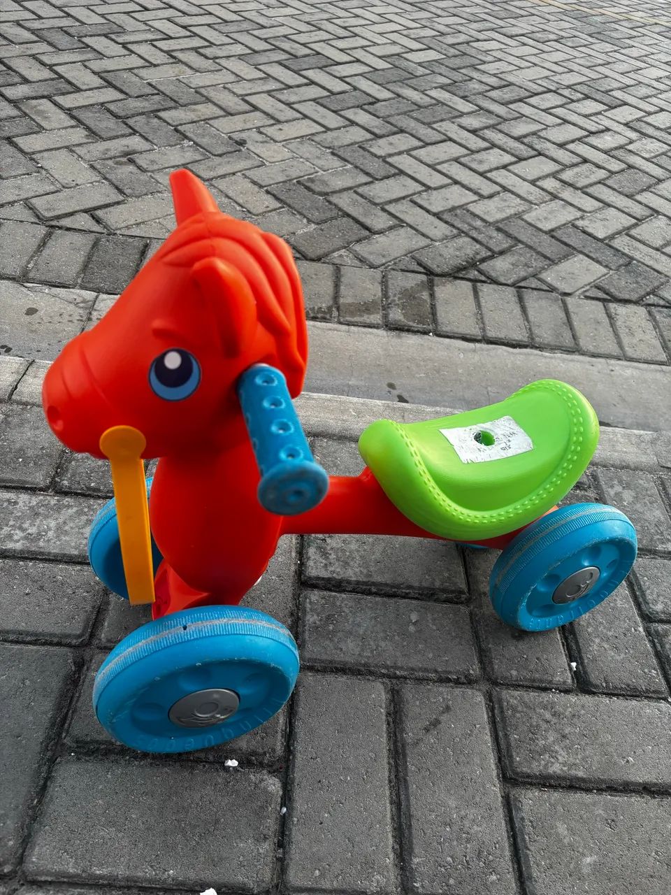 Cavalinho de equilíbrio  - Foto 2
