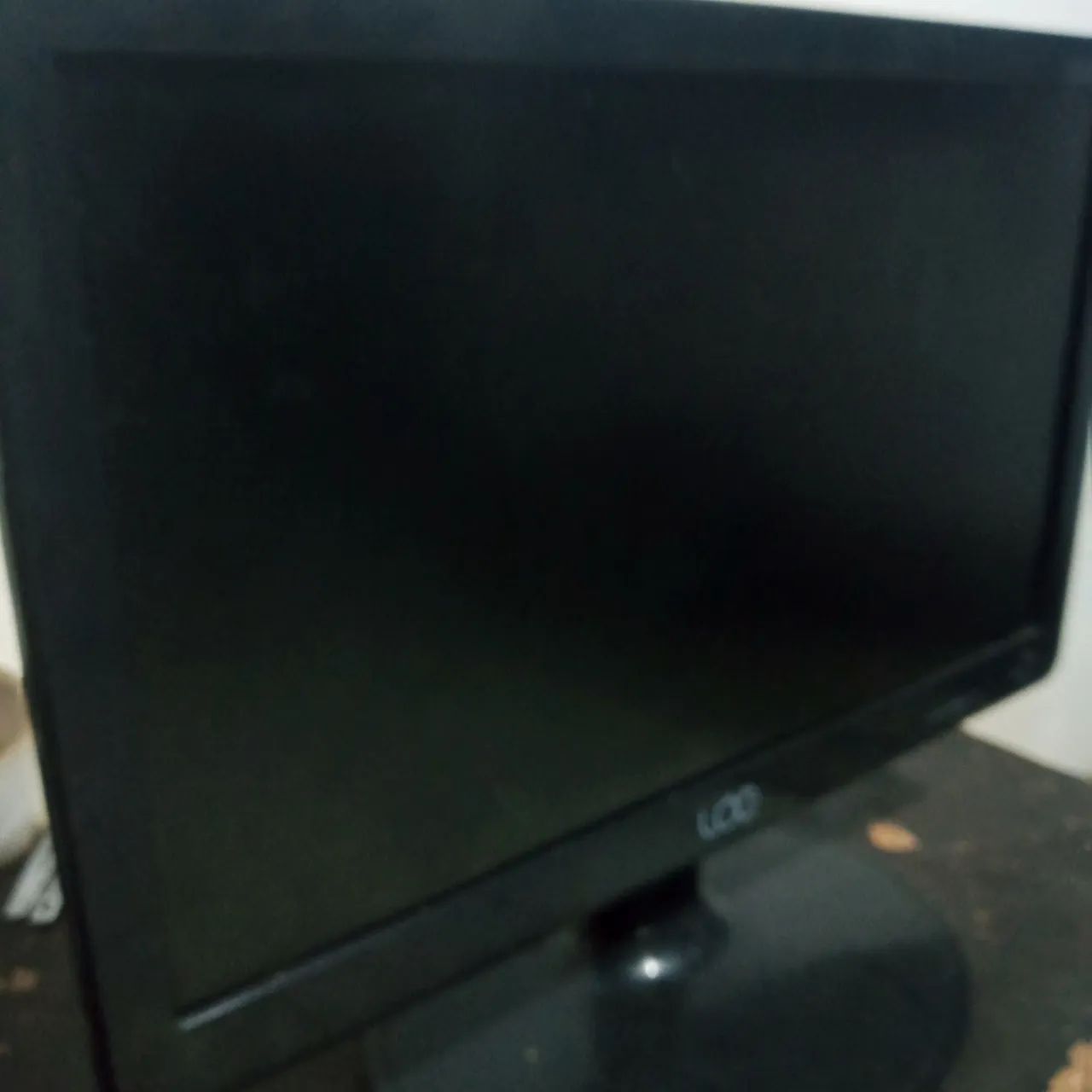Monitor LOG 15.6 P
