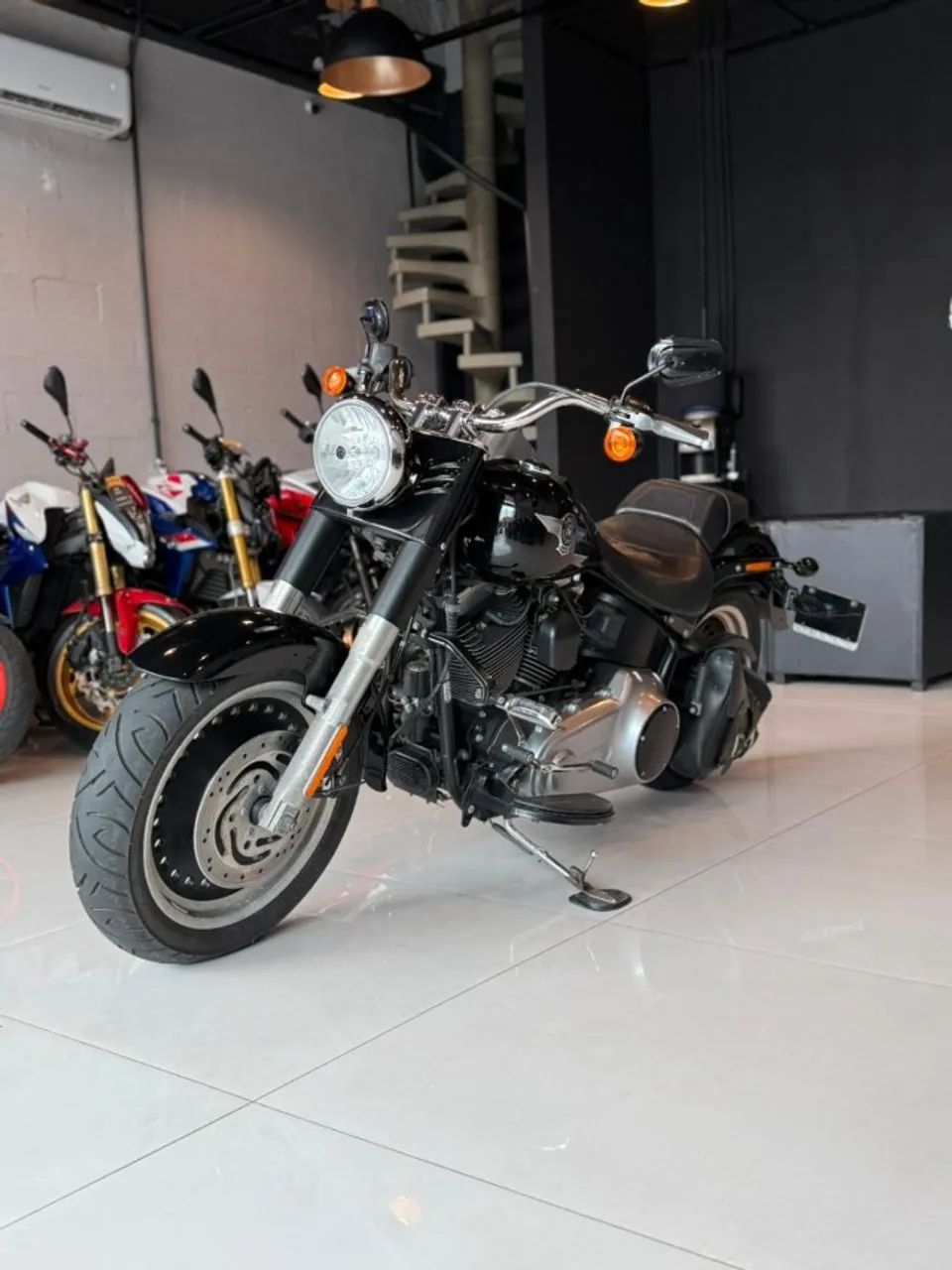 HARLEY-DAVIDSON - FATBOY FLSTFB - Foto 2
