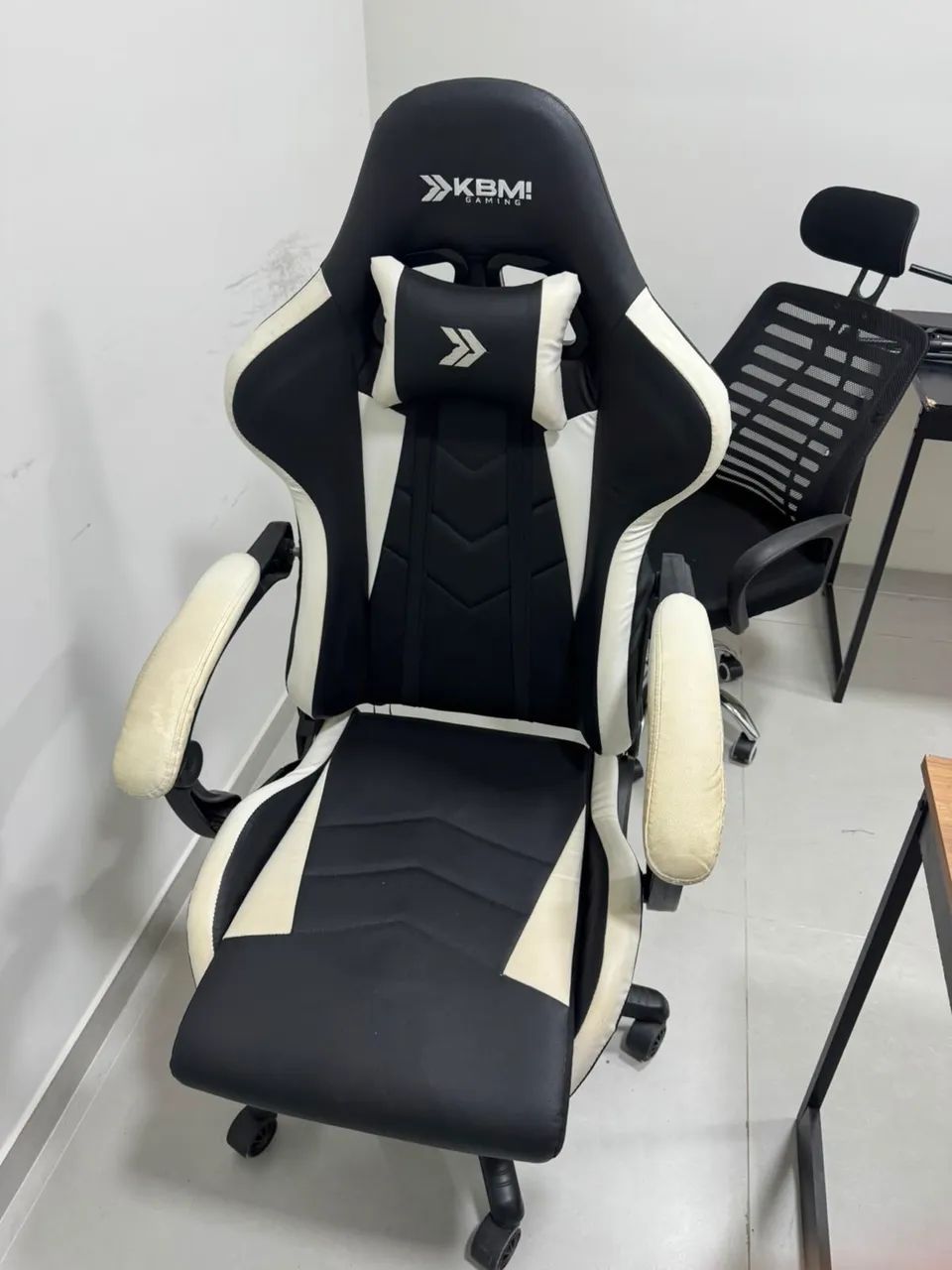 VENDO CADEIRA GAMER 