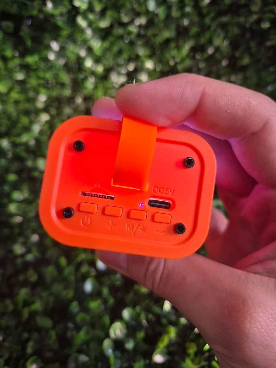Caixinha de Som Bluetooth LED Nova, Compacta e Potente  - Foto 3