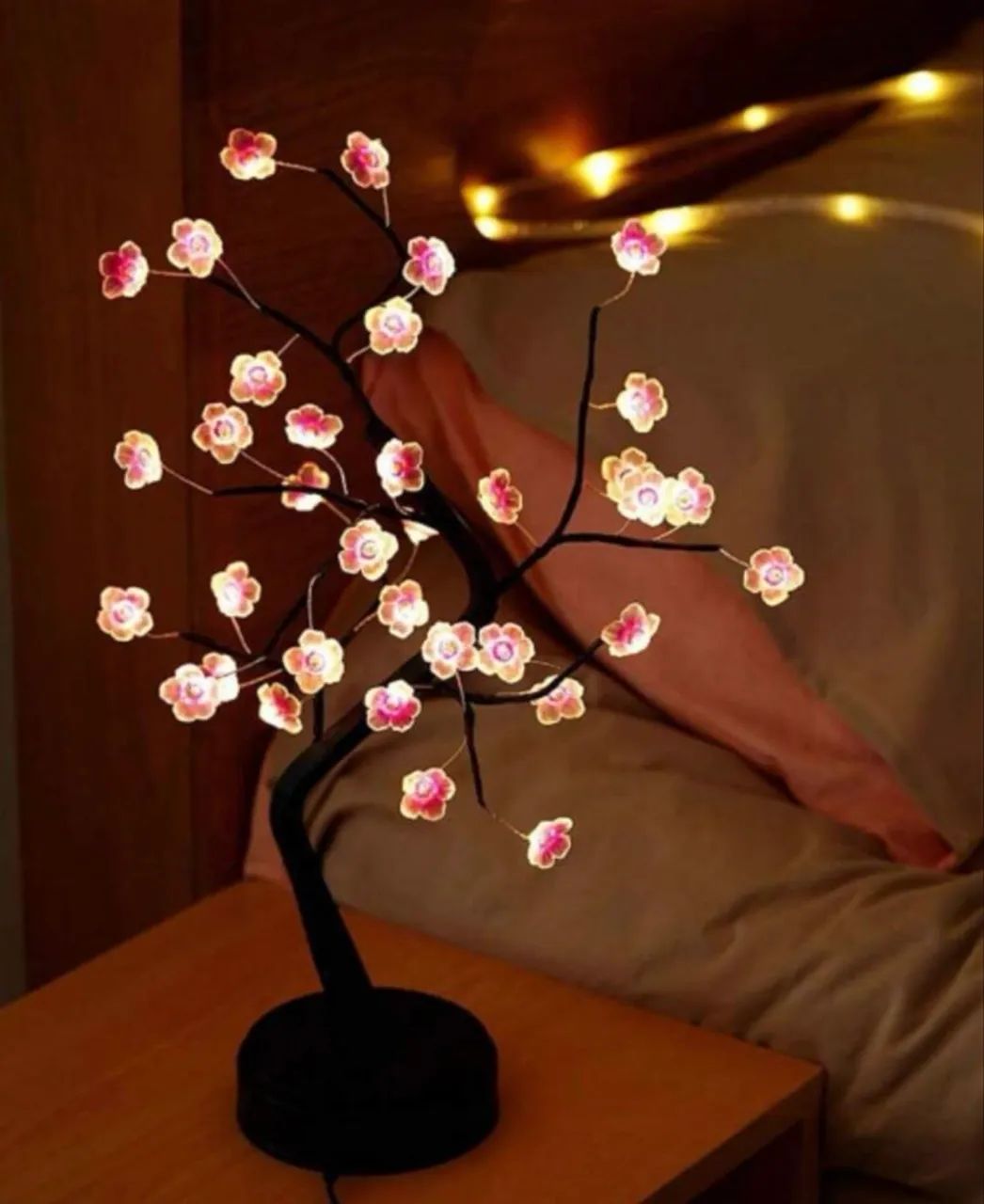 Luminária de Mesa / Abajur - Flor de Cerejeira / Importada /  LED - USB ou Pilha  - Foto 4