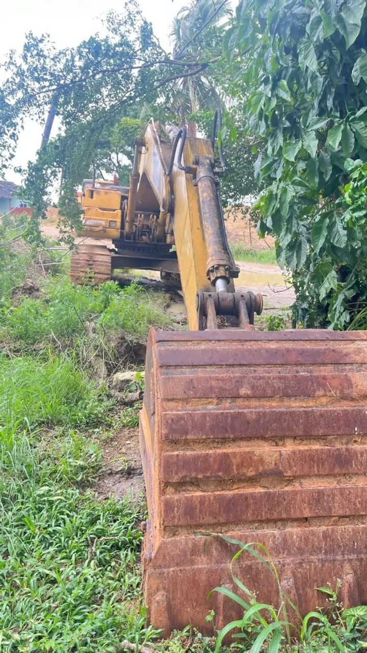 Escavadeira 320 B - Foto 5