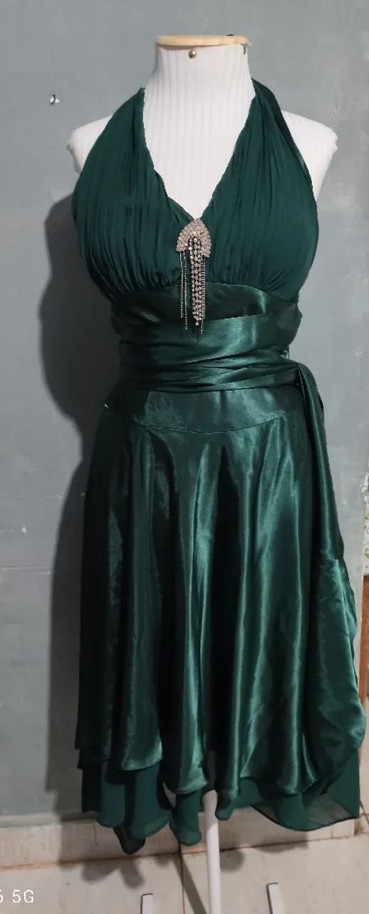 Vendo lote com 50 peças de roupas femininas em bom estado e limpas. - Foto 4
