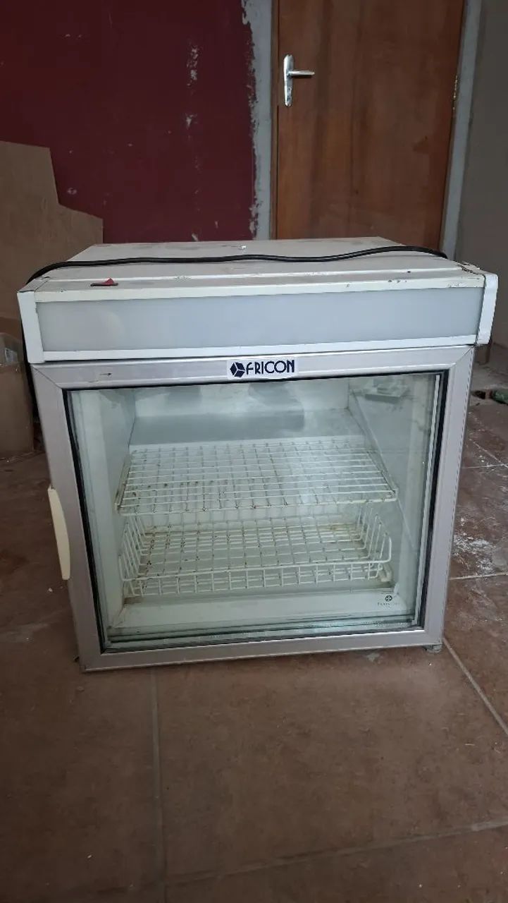 Frigobar Fricon 60L | Cervejeira | 220V