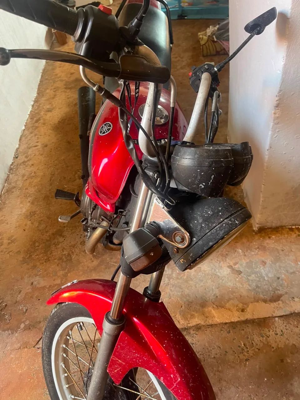 YBR 125 