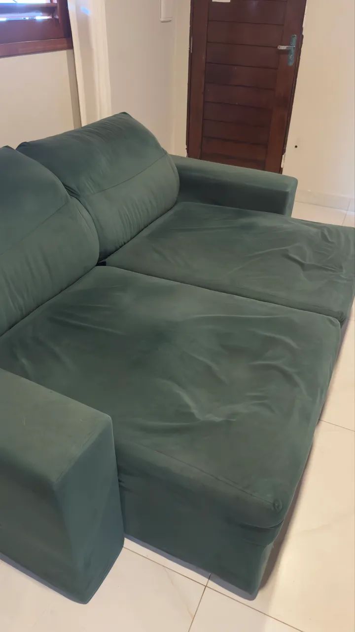 Sofá em perfeito estado estrutural 