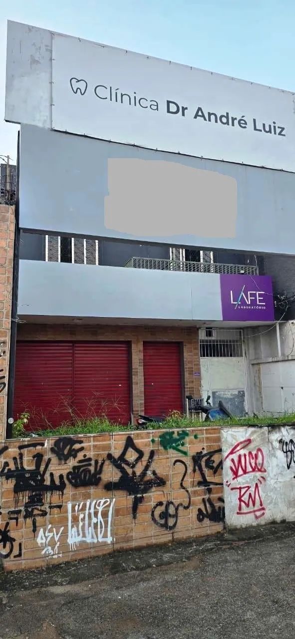 La Paz Imóveis aluga: Loja no Centro de Realengo 200m²