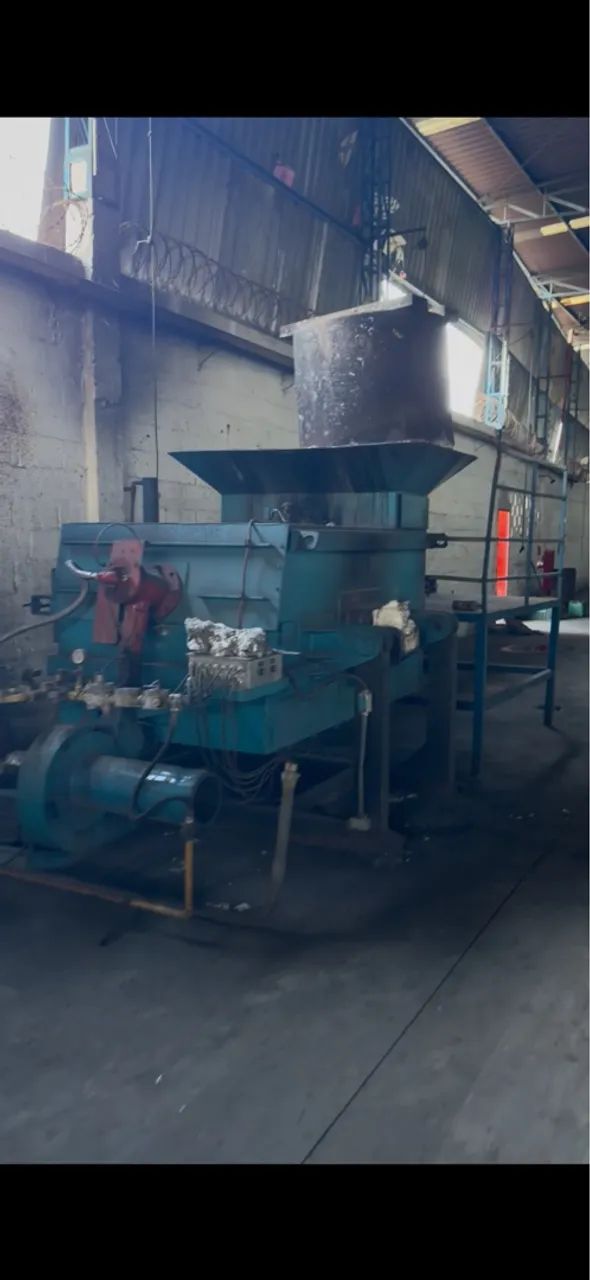 VENDO/TROCO FORNO DE FUSÃO Á GÁS SKLENAR 800MAX MAX FORNOS - Foto 2