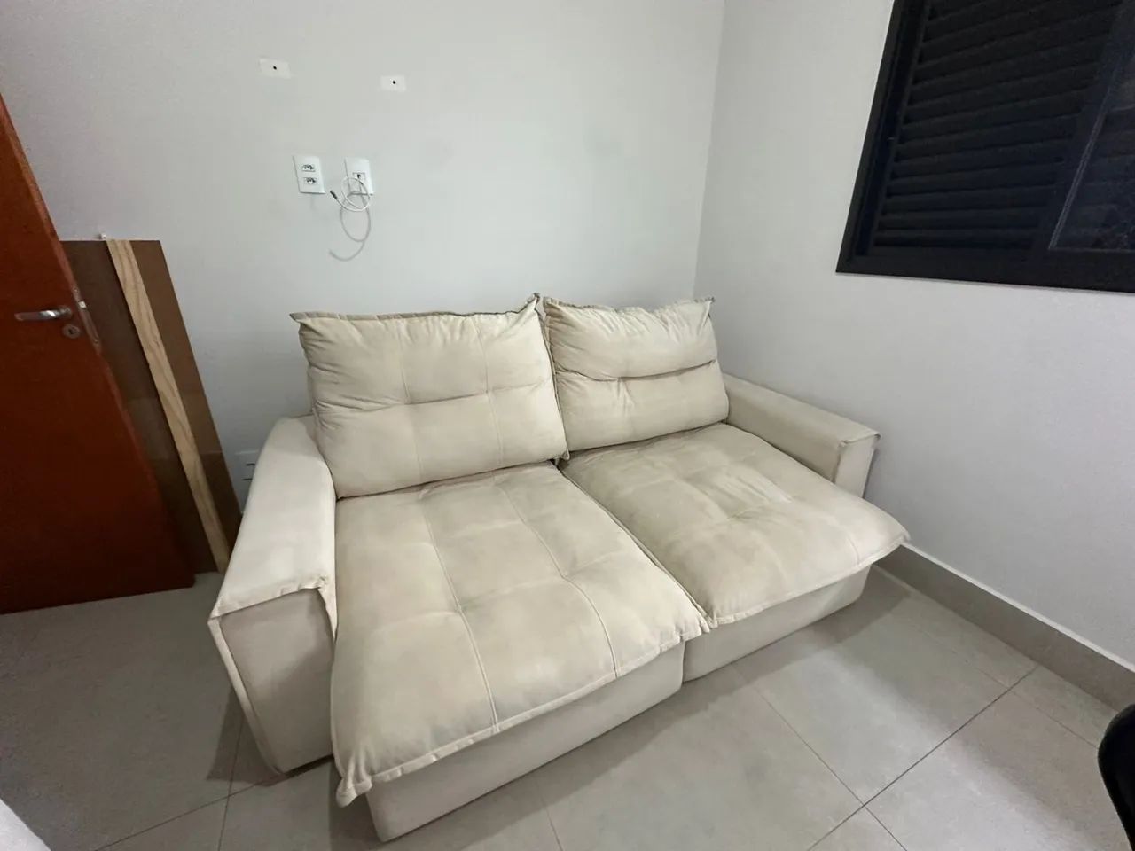 Sofá Retrátil/Reclinável 2,20m Muito Confortável - R$1100 - Foto 2