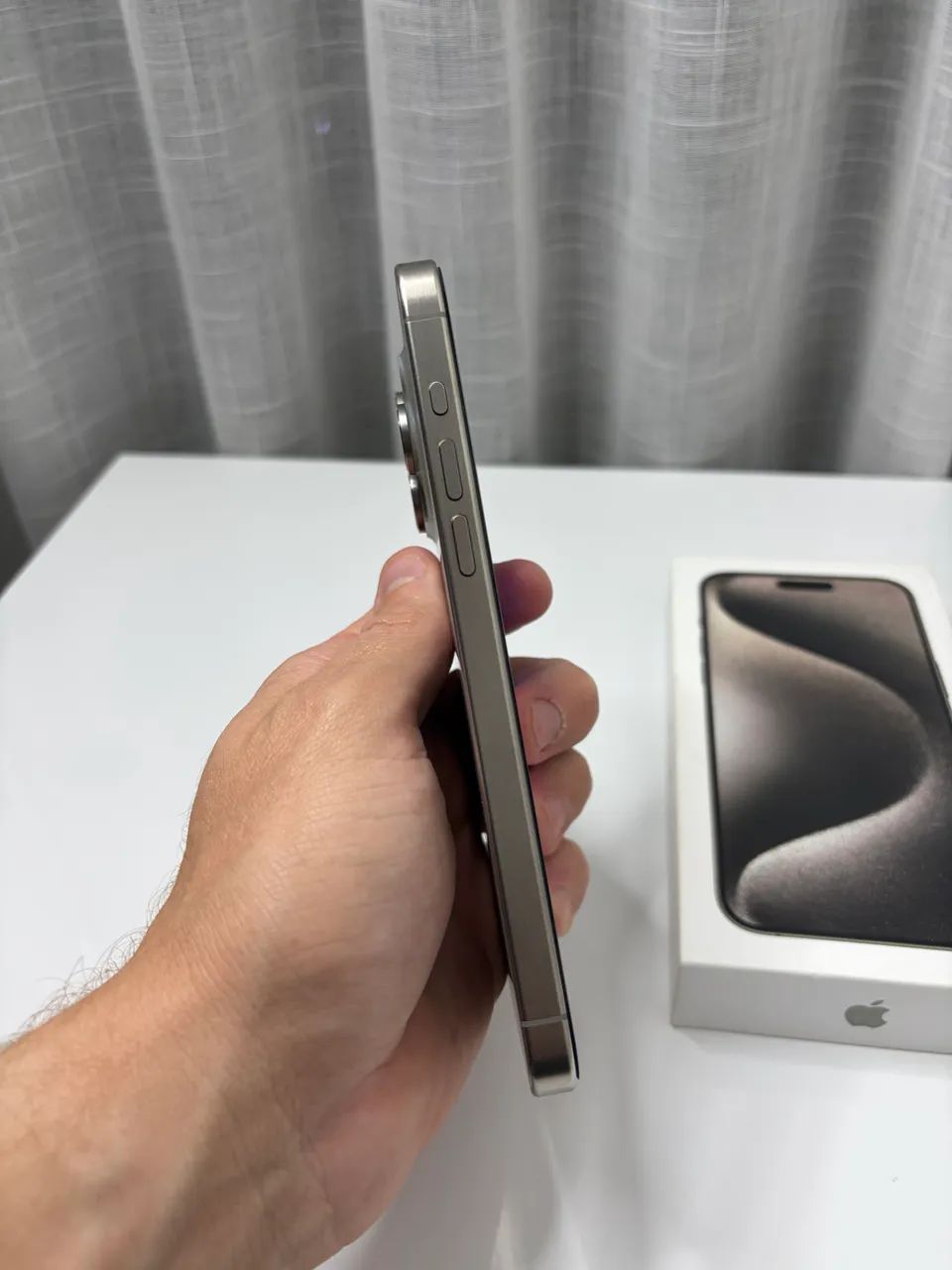iPhone 15 Pro Max 256GB - Muito Novo - Todo original. - Foto 3