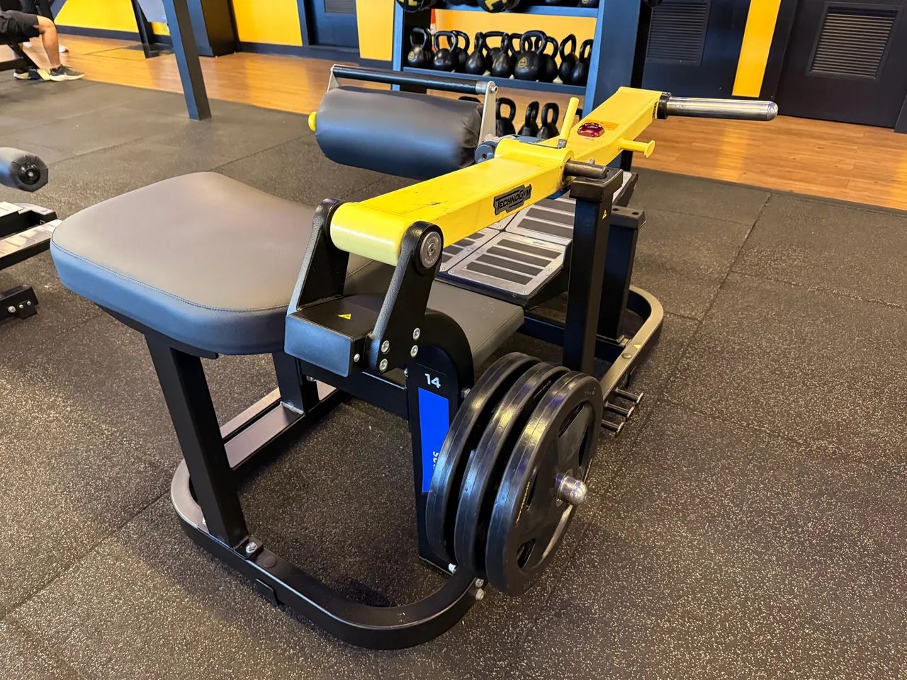 Elevação pélvica technogym  - Foto 2