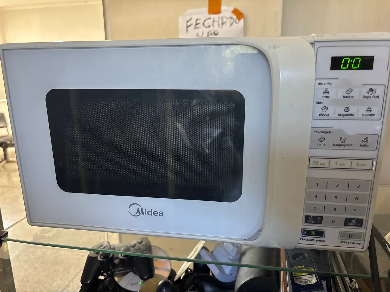 Microondas Midea 20 litros