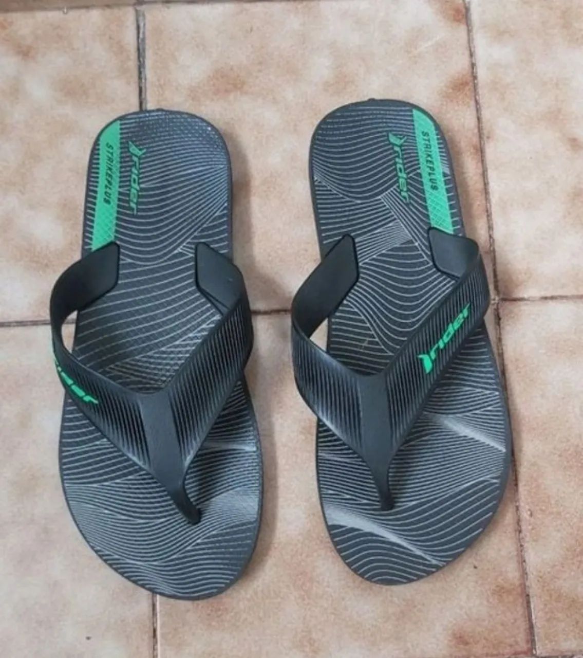 Chinelo rider strike plus 41