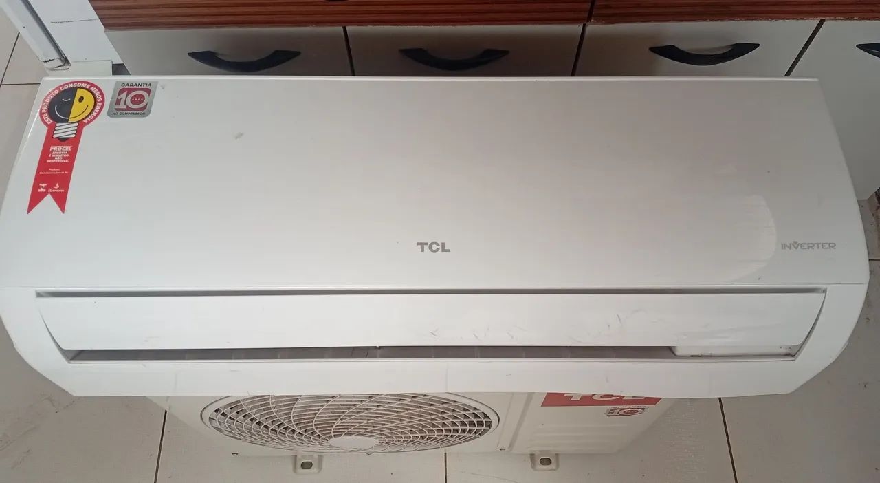 Vendo Ar-condicionado semi novo 12. 000 BTUs. - Foto 2