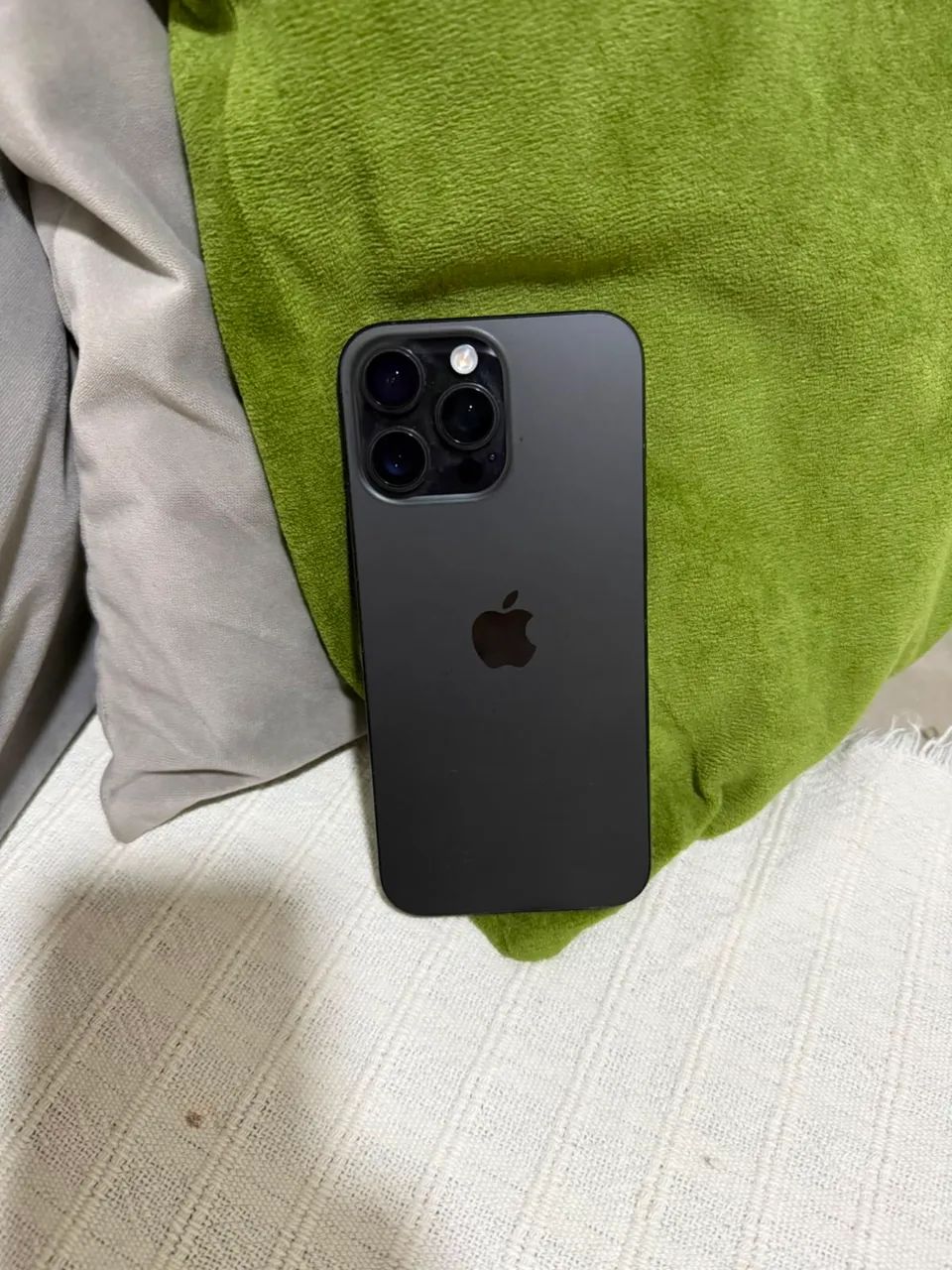 iPhone 16 Pro Max 256GB - Foto 2