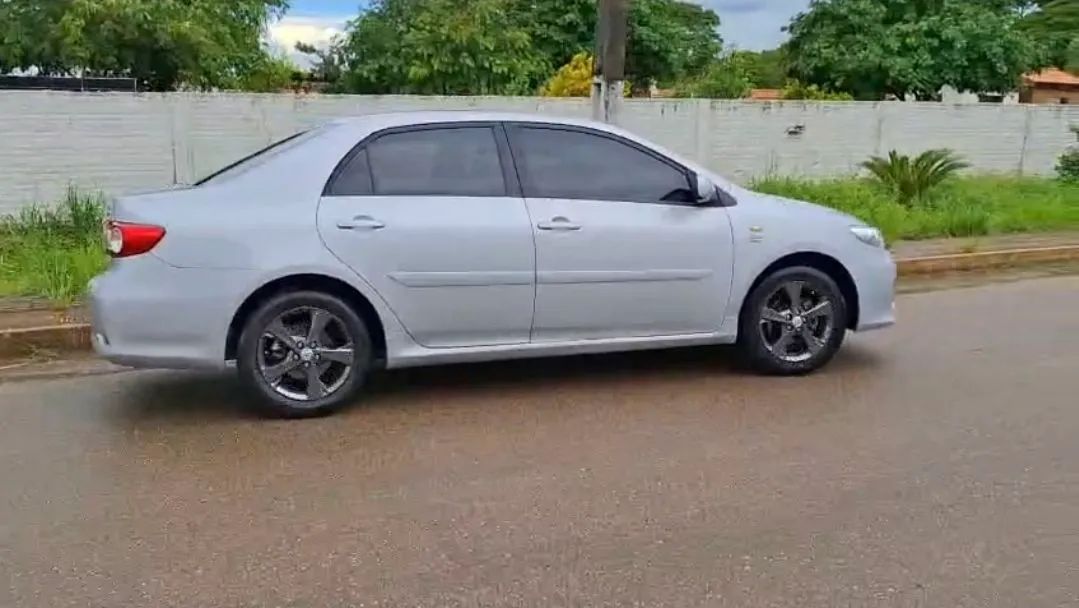 Toyota Corolla GLI 2.0 16V Flex Aut. 2022