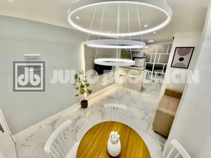 Apartamento : / Residencial / Centro - Foto 2