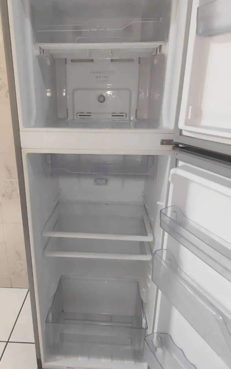 Geladeira Eletrolux  - Foto 2